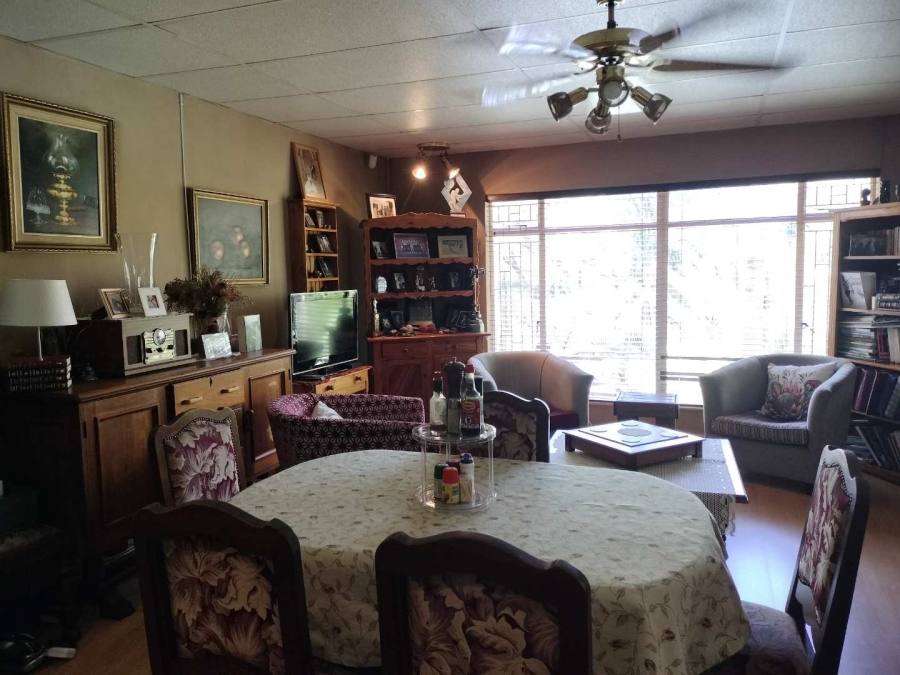 4 Bedroom Property for Sale in Langenhovenpark Free State